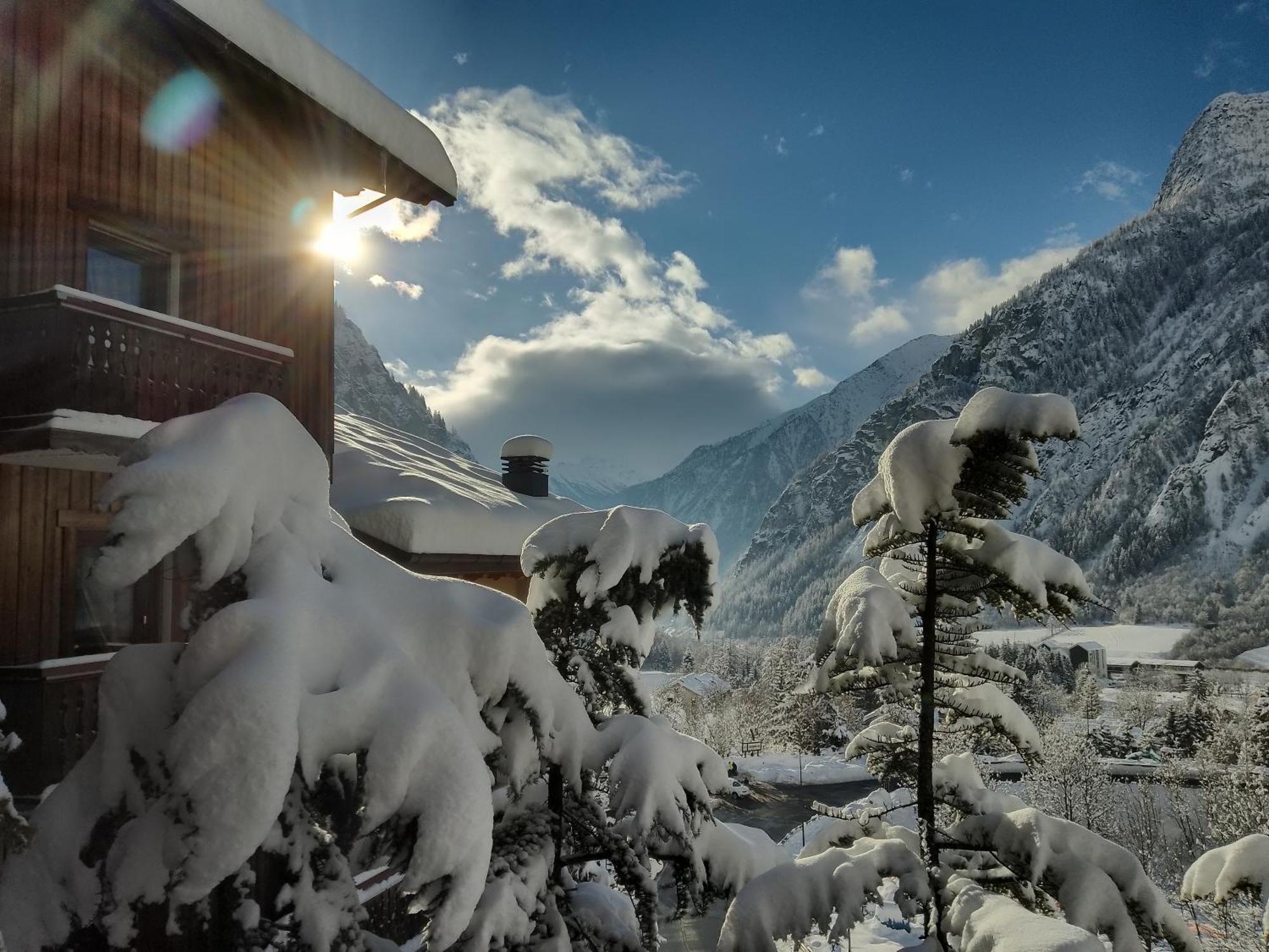 Hotel Astoria Courmayeur Exteriör bild