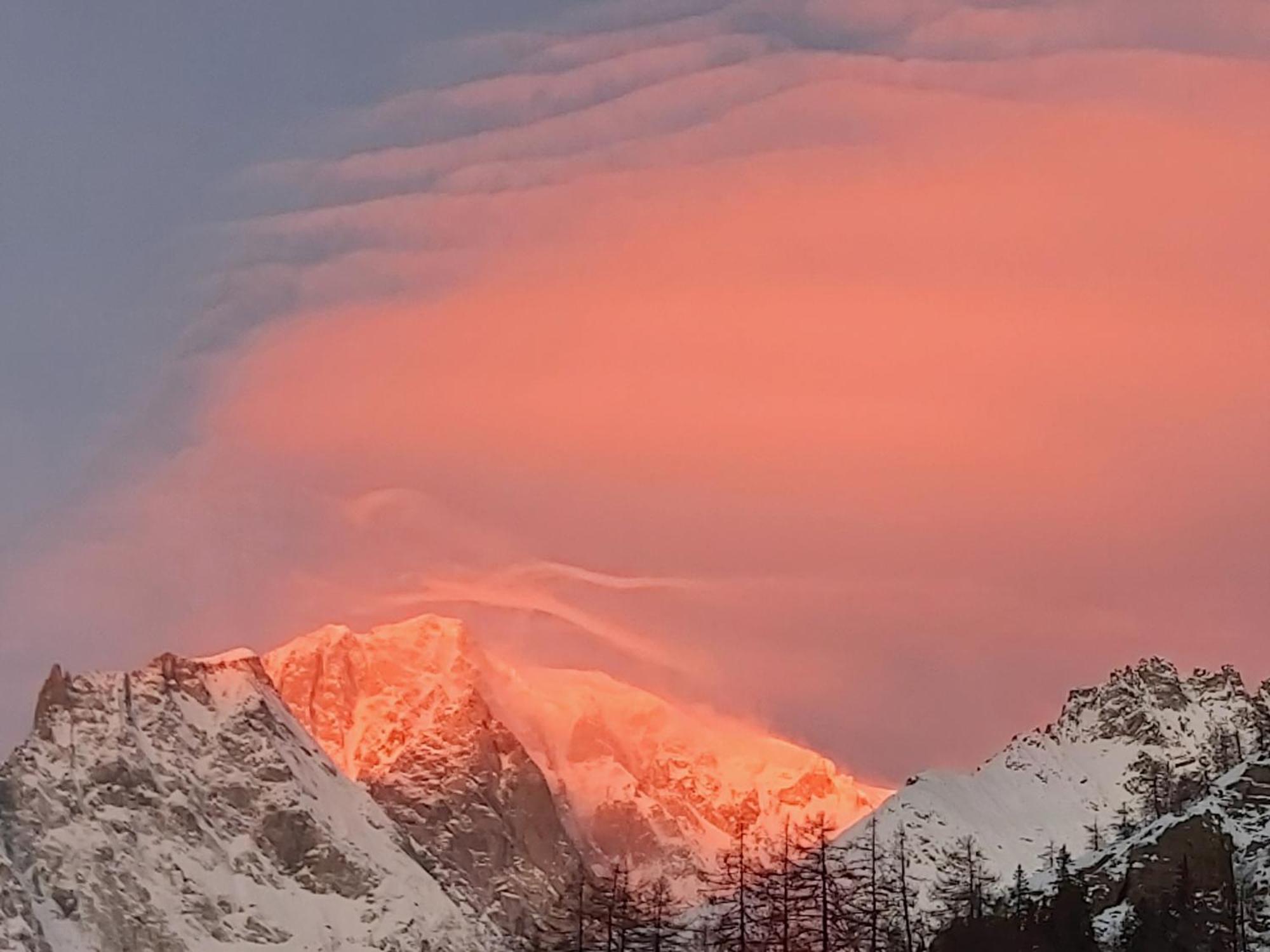 Hotel Astoria Courmayeur Exteriör bild